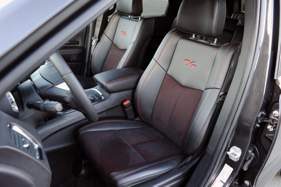  Dodge Durango R/T 2011 года  (фото 25 из 54)